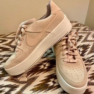 Women's Air Force 1 Sage Low